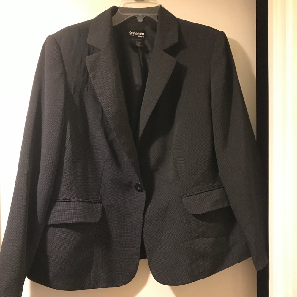 Style & Co skirt suit Size 16w