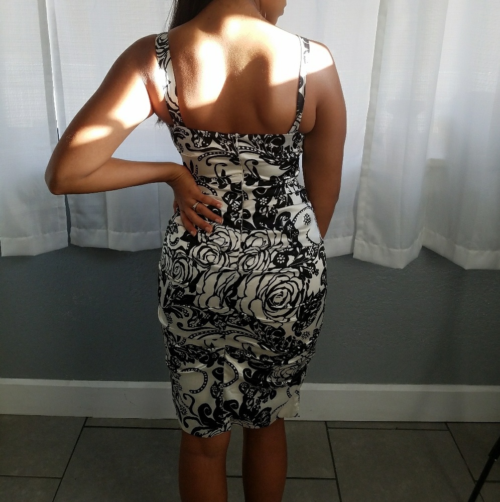 DRESS - Picture 4 of 6