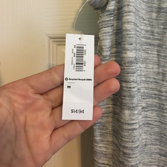 Grey Old Navy Tank - Picture 3 of 3