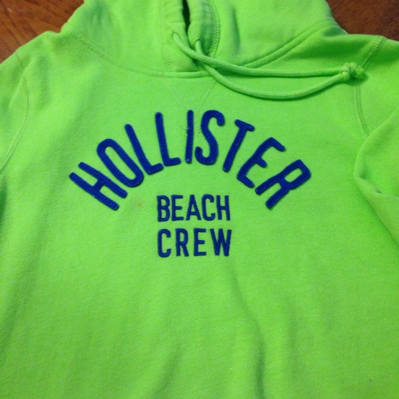Hollister Sweater - Picture 2 of 2