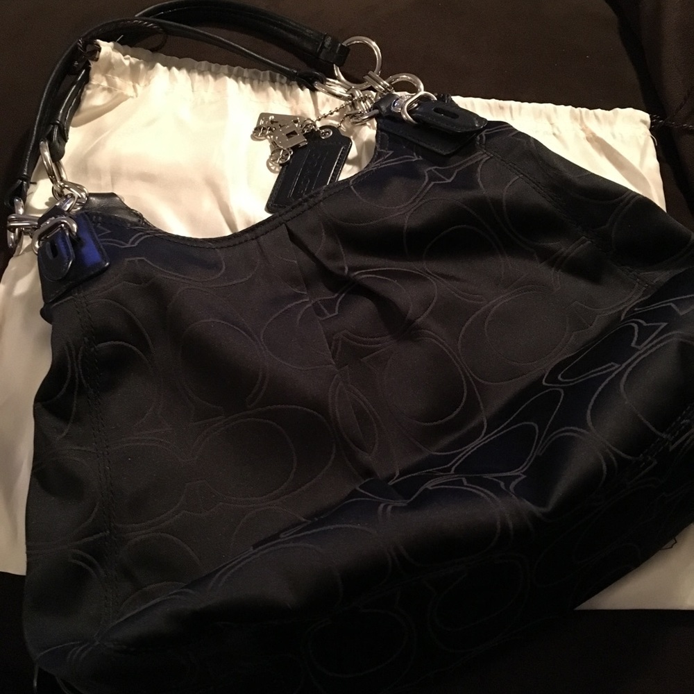 Coach Signature Madison Handbag