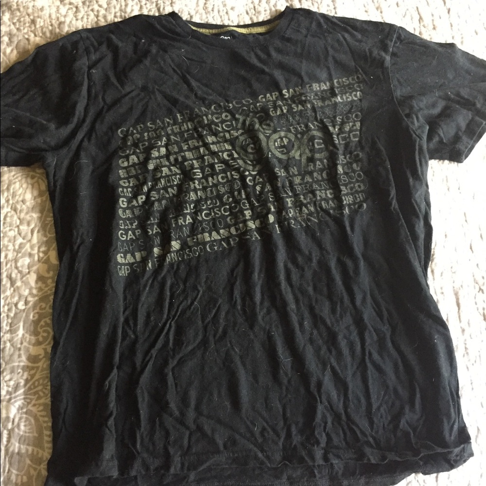 Gap men's tshirt