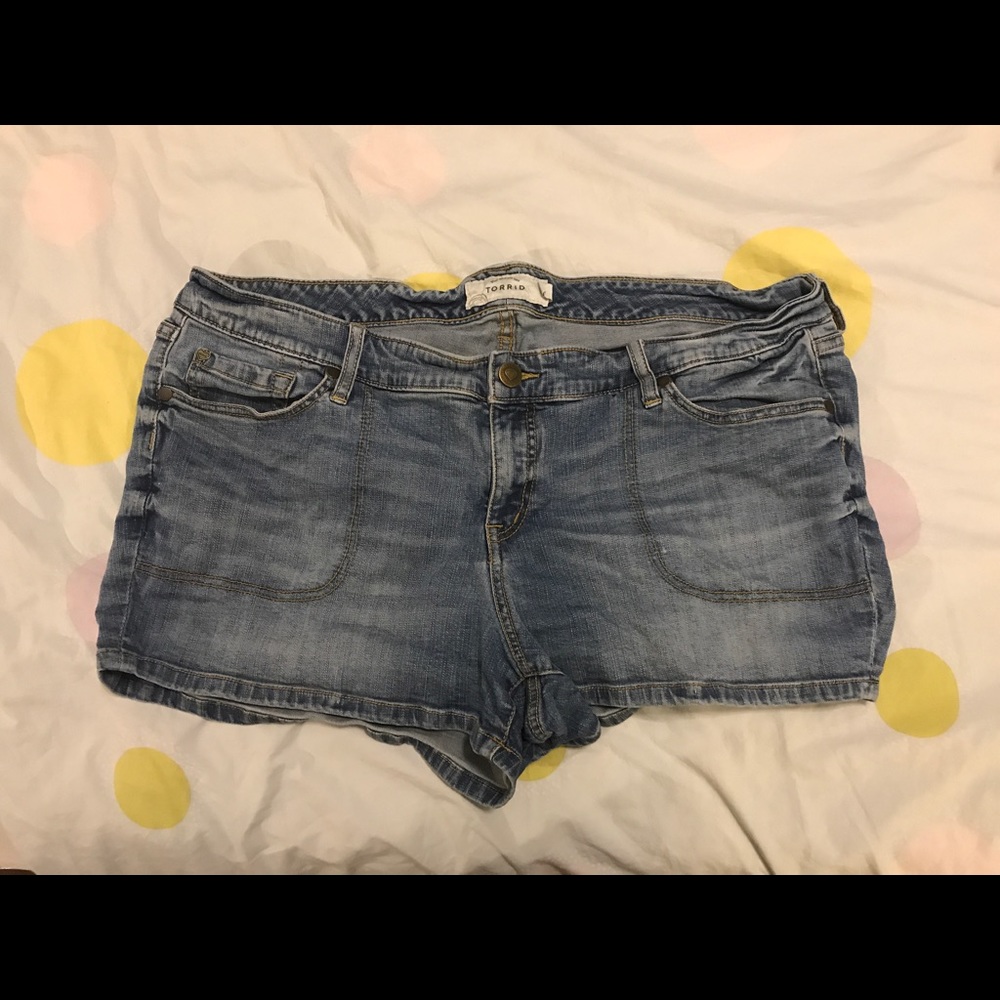 Torrid Jean shorts size 20w