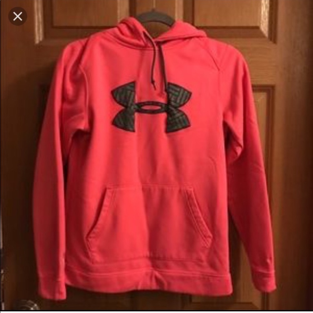 Pink under armor sweatshirt
