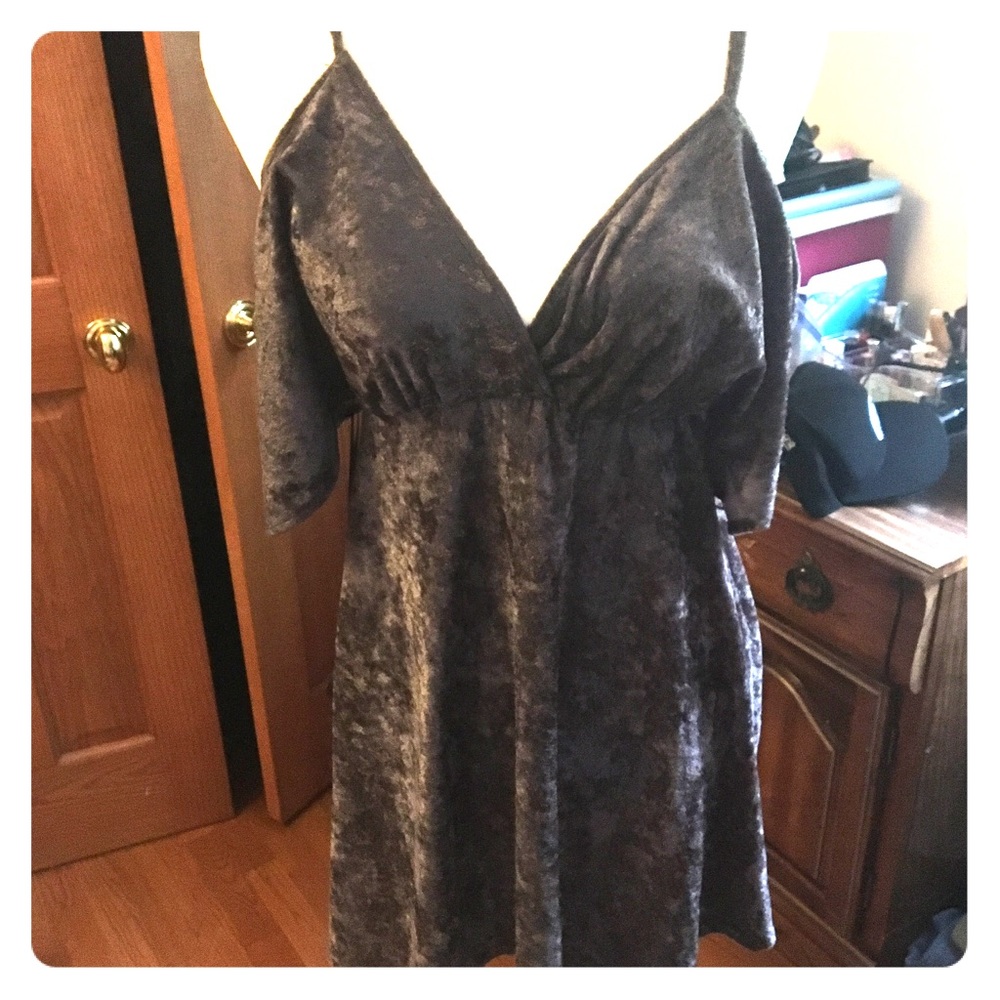 Velvet LF (Love) mini dress size S NEW WITH TAGS