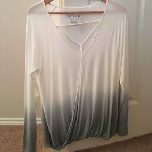 American Eagle Long sleeve shirt