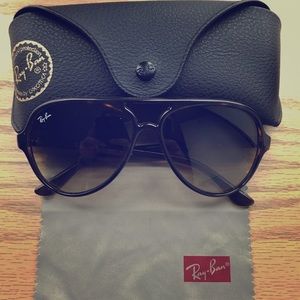 Ray-Ban Cats Classic Sunglasses