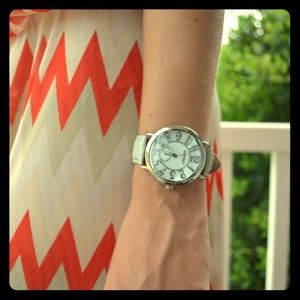 Ellen Tracey Nude Watch