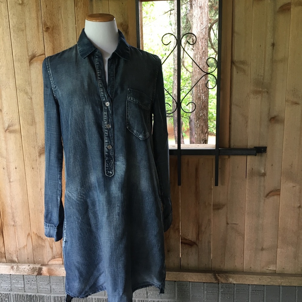 Cloth & Stone denim long sleeve dress