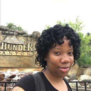 Meet your Posher, Shanda