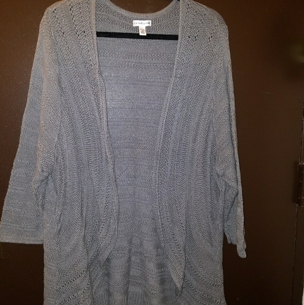 3/4 length sleeved sweater