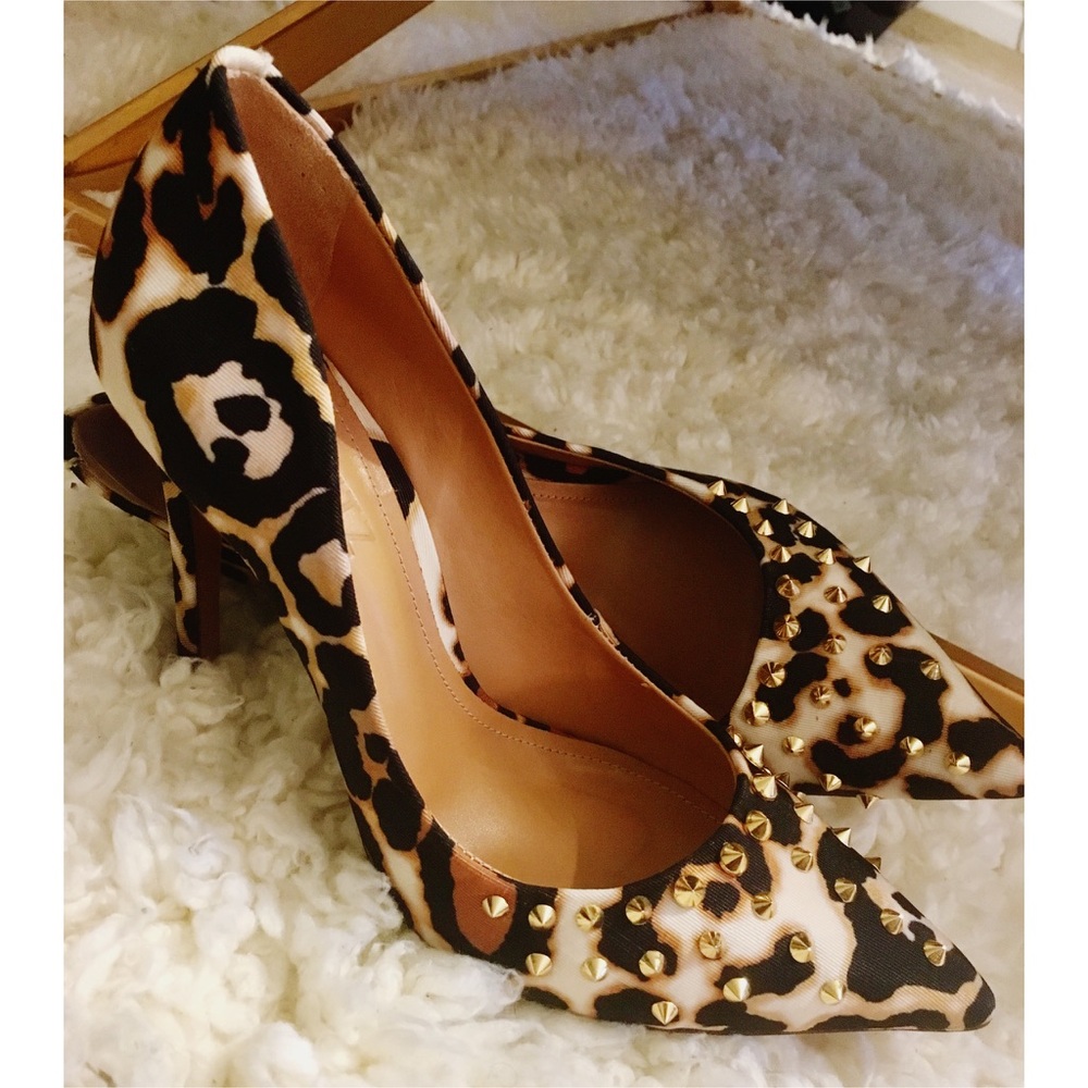 Imera Studded High Heel snug 7.5 🐅🐅🐅