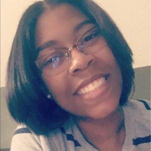 Meet your Posher, Dalecia