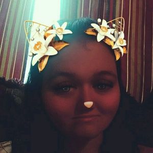 Meet your Posher, Lynda