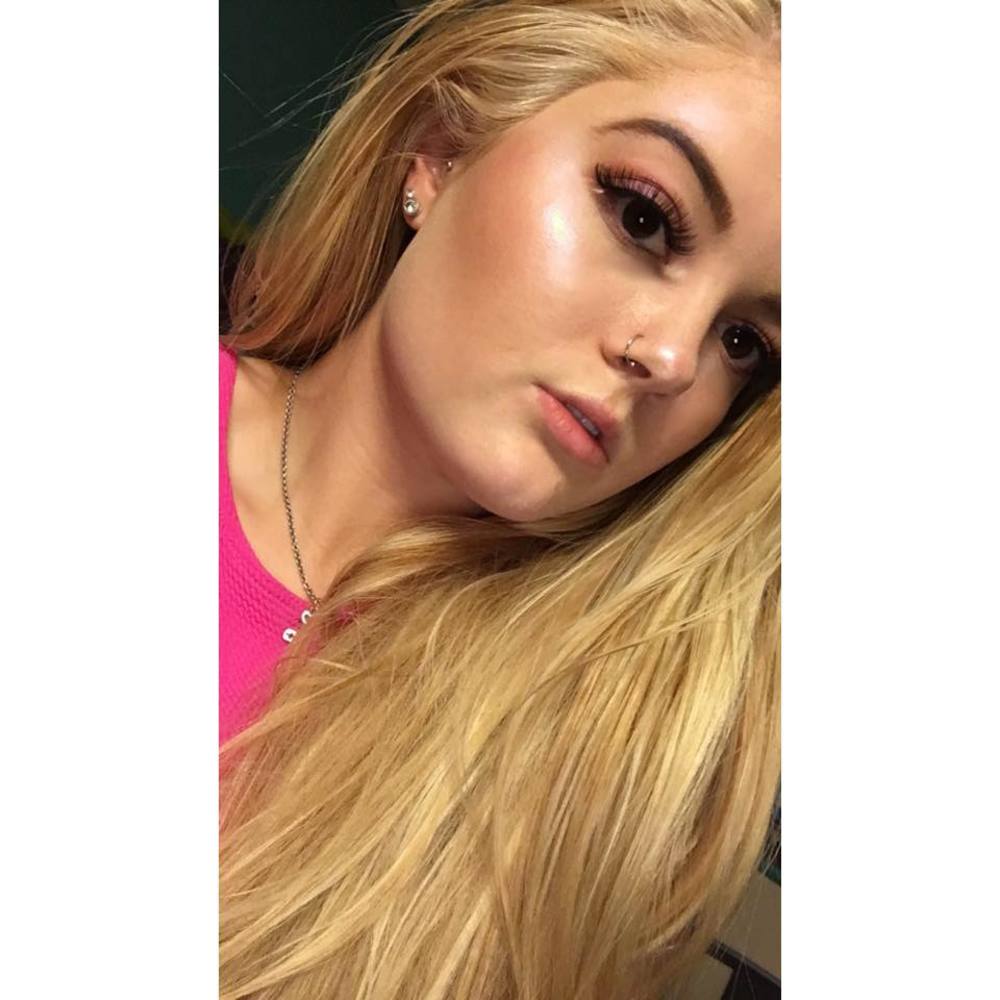 Meet your Posher, Hannah