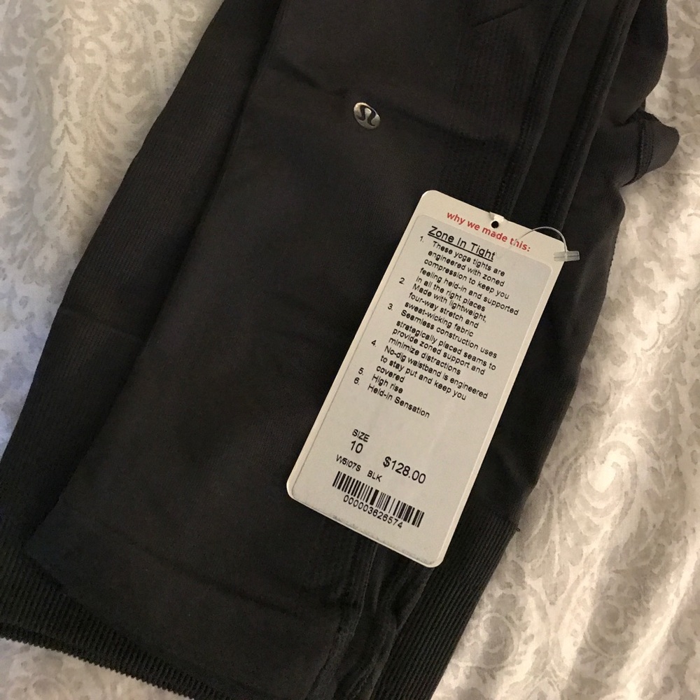 Lulu Lemon Zone in tights