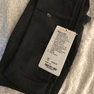 Lulu Lemon Zone in tights