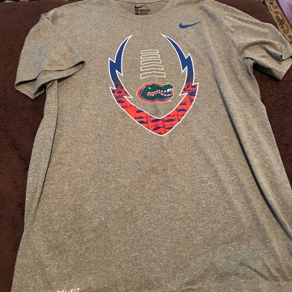 Gator Football Tshirt - Picture 1 of 1