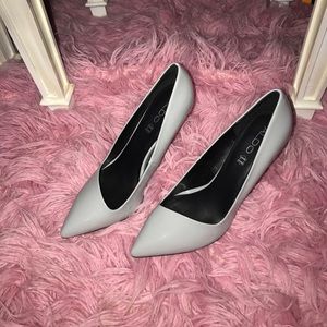 Aldo gray " Ocaria" heels size 9