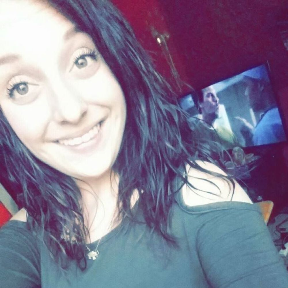 Meet your Posher, Carly