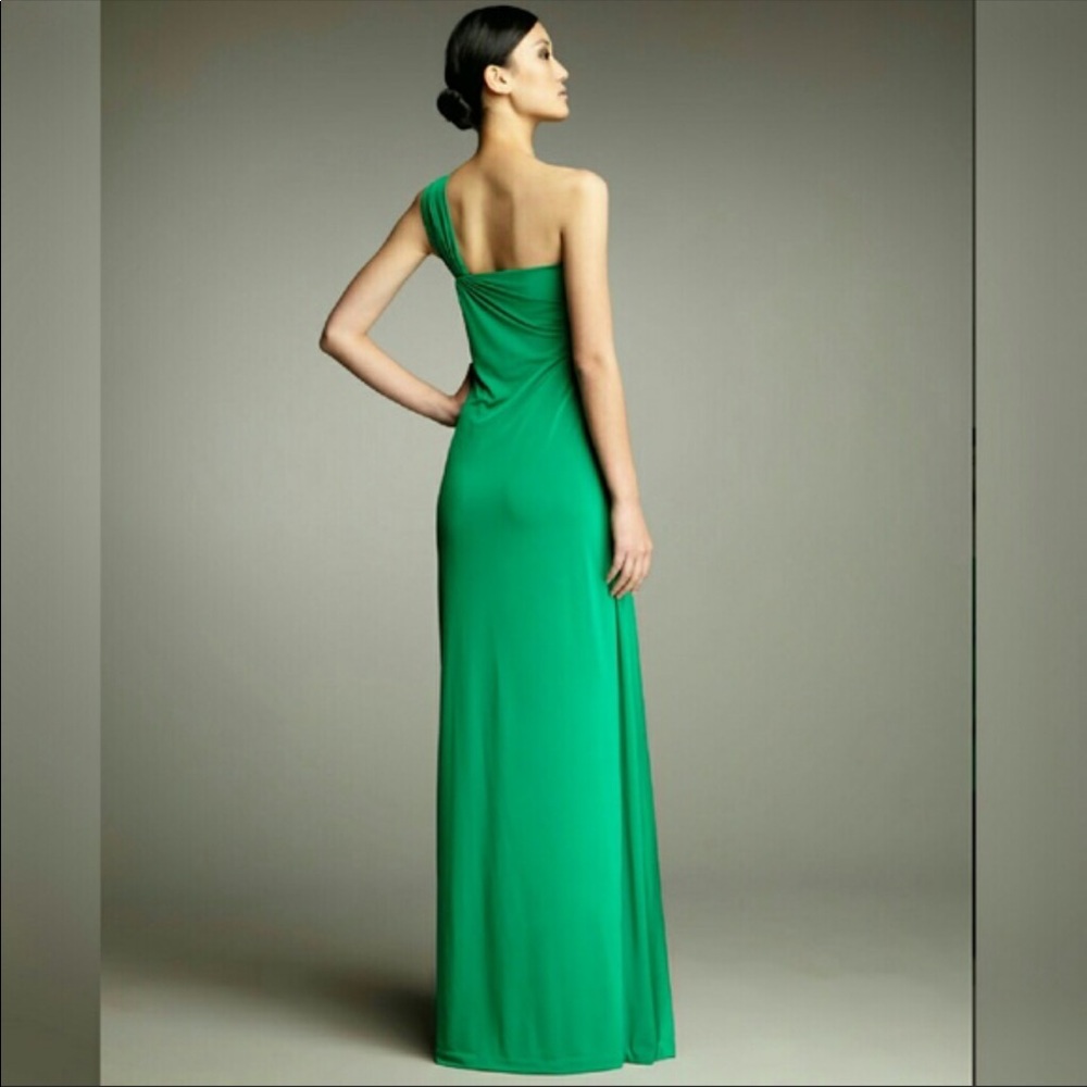 Evening gown brand new*****