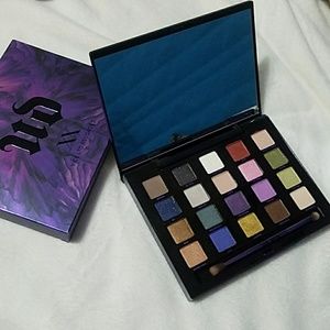 Urban Decay XX Vice Ltd Reloaded Eyeshadow Palette