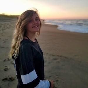 Meet your Posher, Brittany