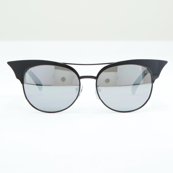 Quay • Zig Mirrored Sunglasses - Picture 2 of 6