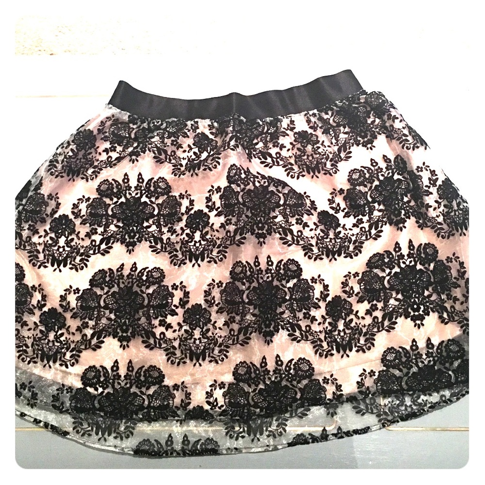 Express floral skirt