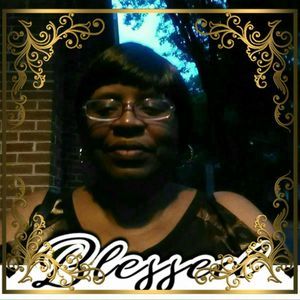 Meet your Posher, Denise