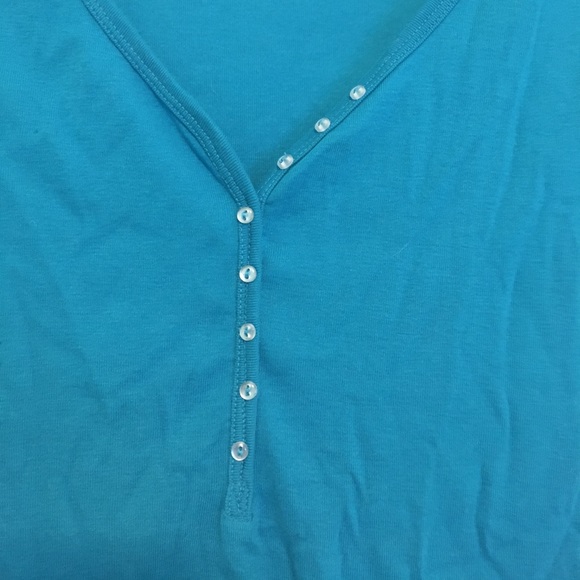 Old Navy Turquoise Short Sleeved Button Top - Picture 2 of 4