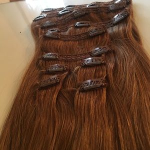 24' 240g bellami chestnut brown extensions