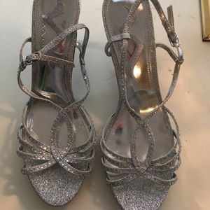 Sparkly gown shoes, about a 2 inch heel