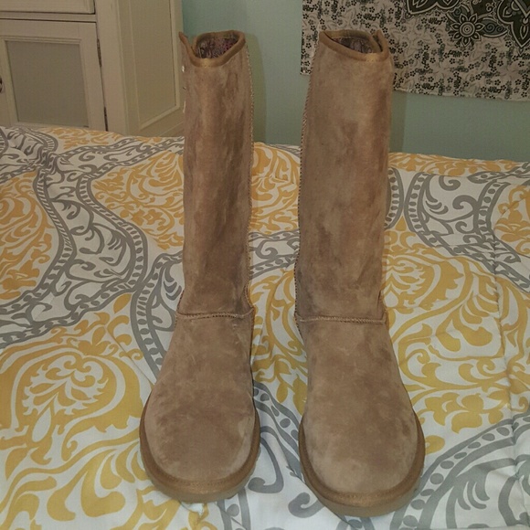 UGG boots - Picture 4 of 5