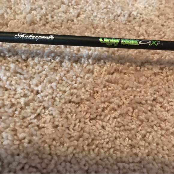 Ugly stick gx2 - Picture 2 of 4