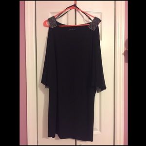 Long open sleeve scoop neck dress WORN ONCE!