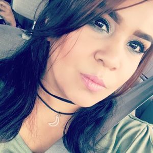 Meet your Posher, Estefanía