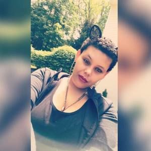 Meet your Posher, Danielle danni