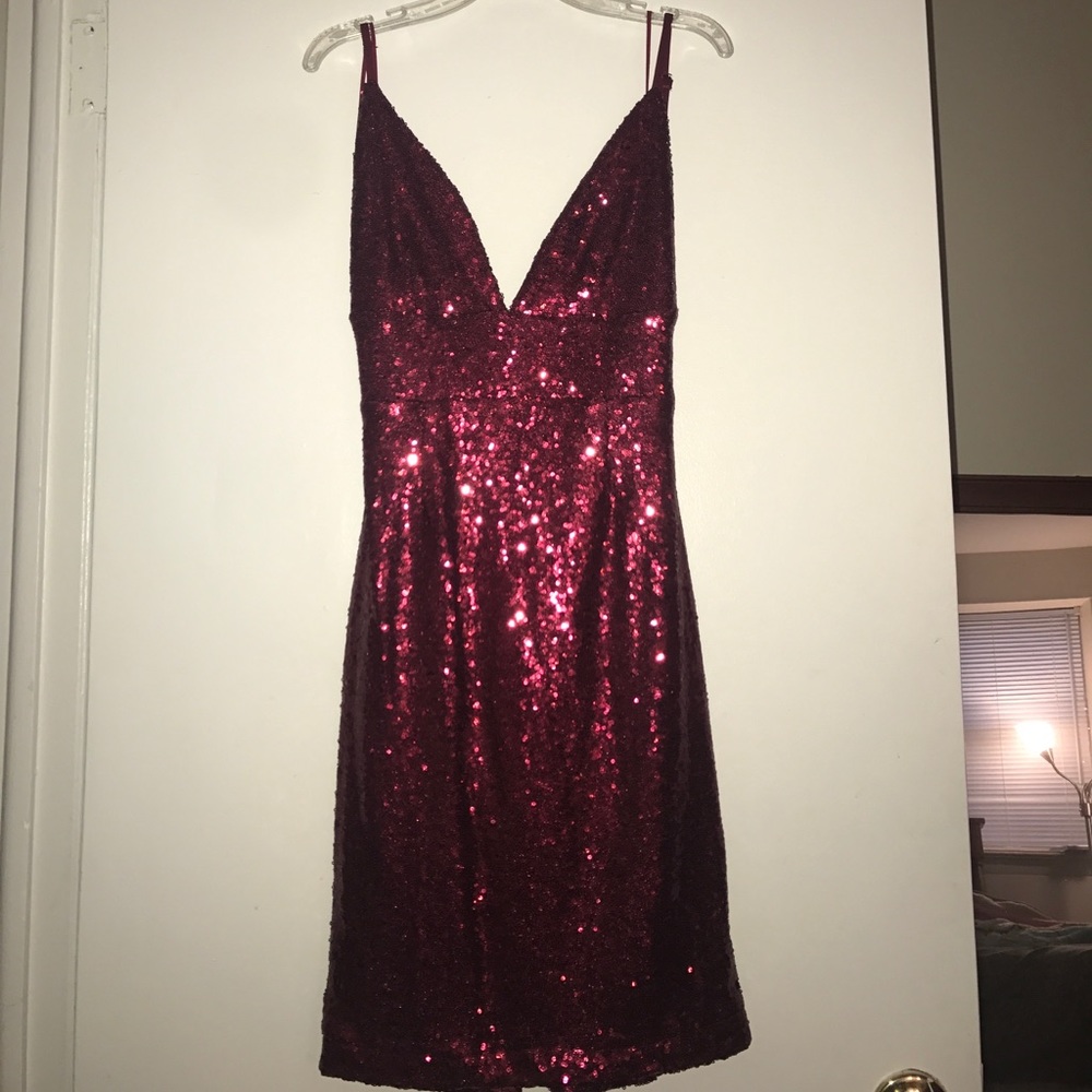 Never worn. Tags still on