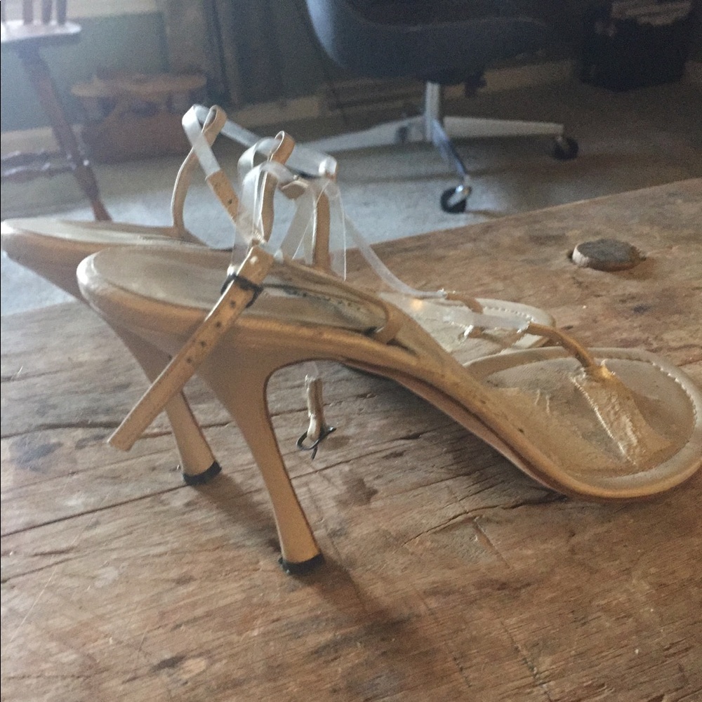 Manolo Blahnik vintage Heels 40 1/2 gently used