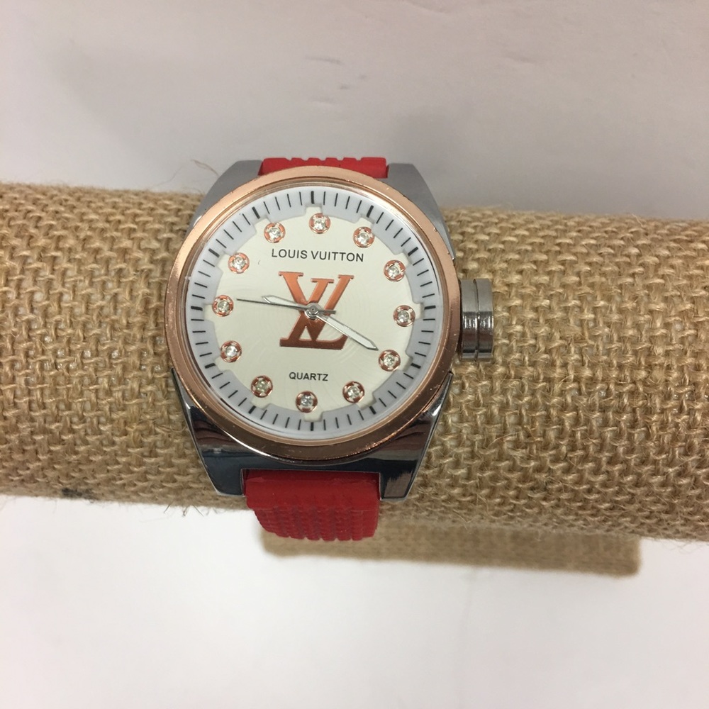 ♦️sold♦️Louis Vuitton Wrist Watch