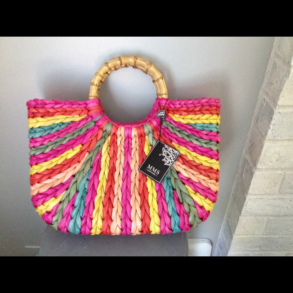 NWT. Colorful straw handbag