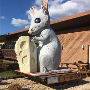 Meet your Posher, Pam