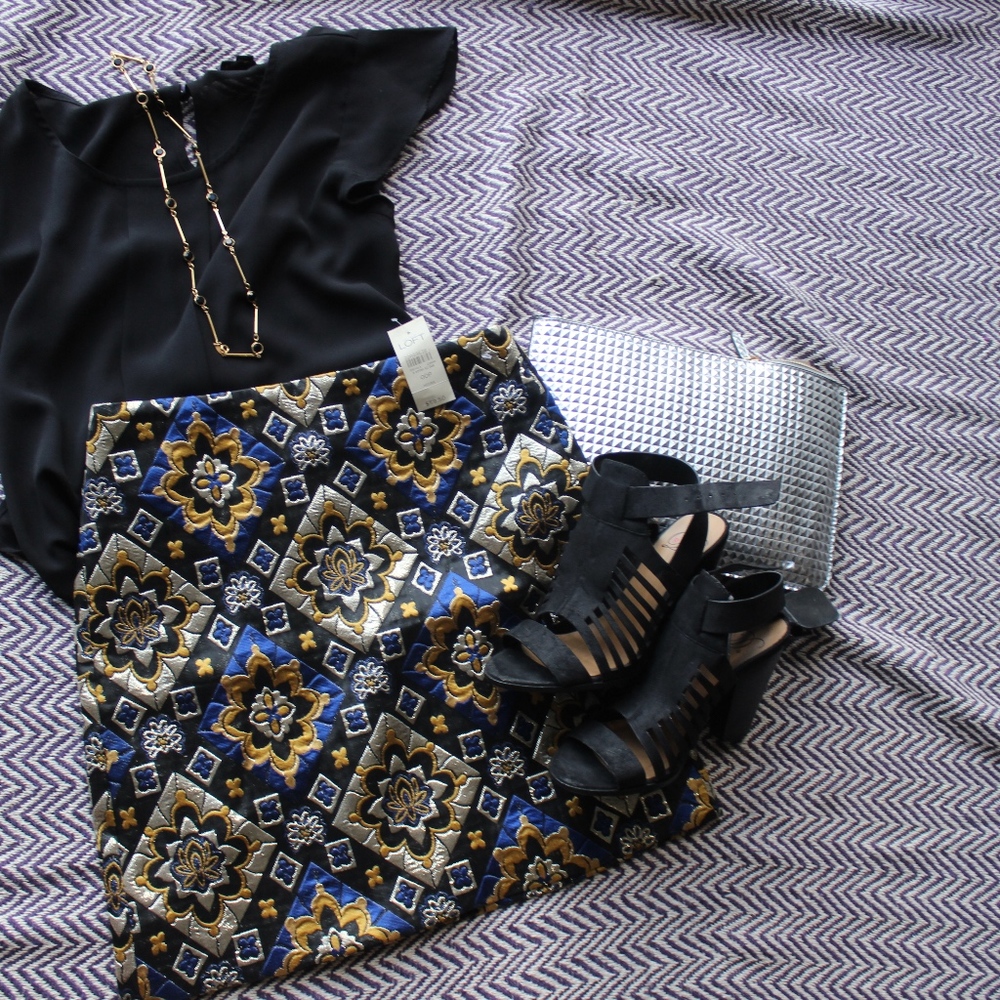 NWT AnnTaylor Loft Jacquard Skirt