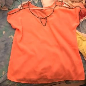 Peach short sleeve shirt