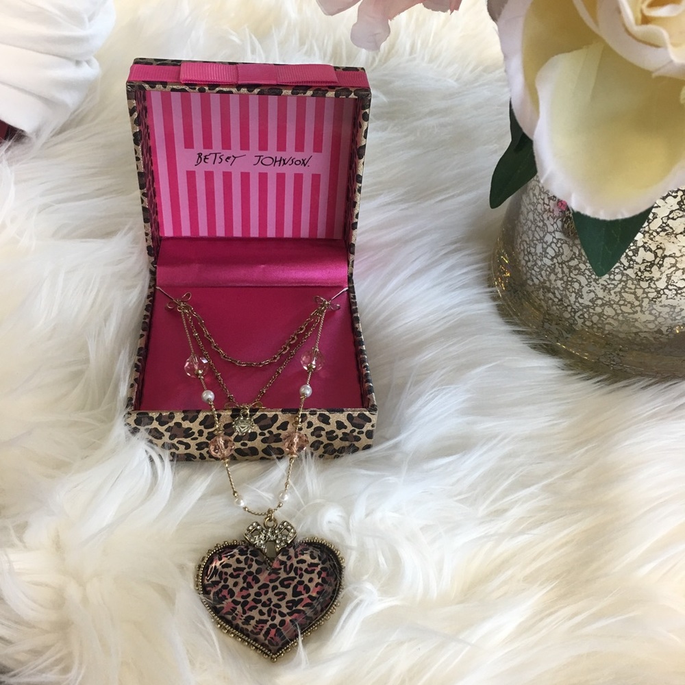 betsey Johnson long layered necklace