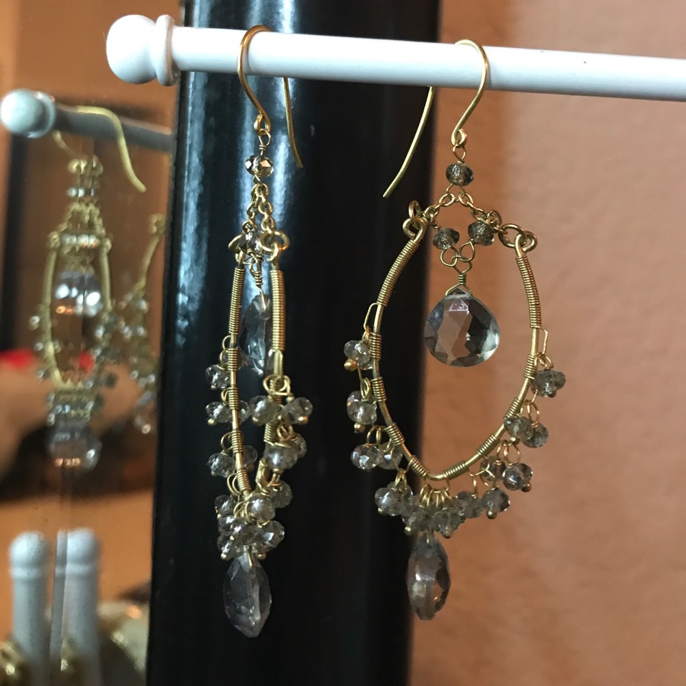 Stella & Dot "amethyst" & gold chandelier earrings