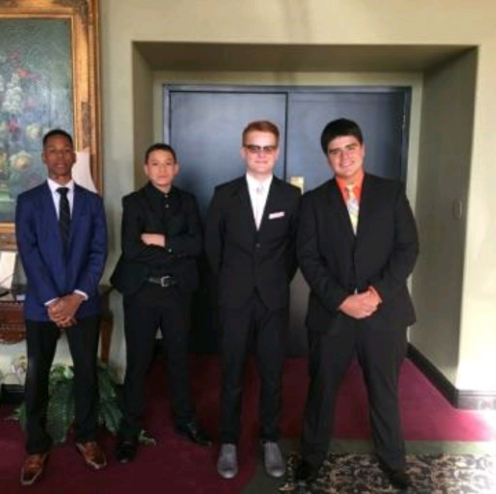 Meet your Posher, Zane