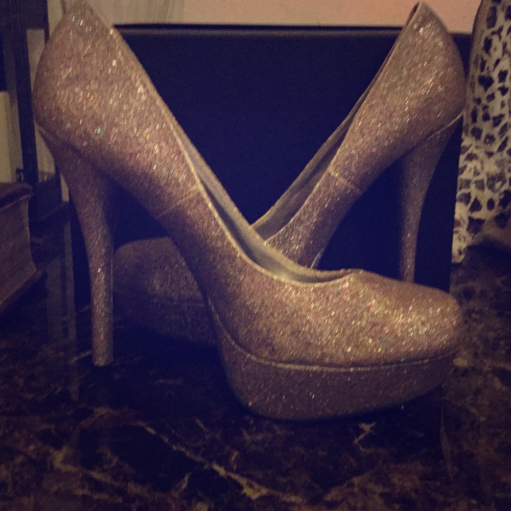 Glitter girl heels!