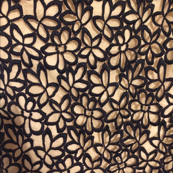 Lela Rose Black/Tan Lace Shell - Picture 2 of 4
